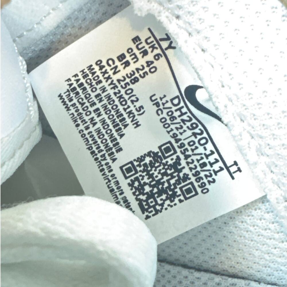 Nike Air Force 1 Low Triple White Shoes Size 7Y/Women's Size 8.5 (DH2920-111) - Picture 11 of 11